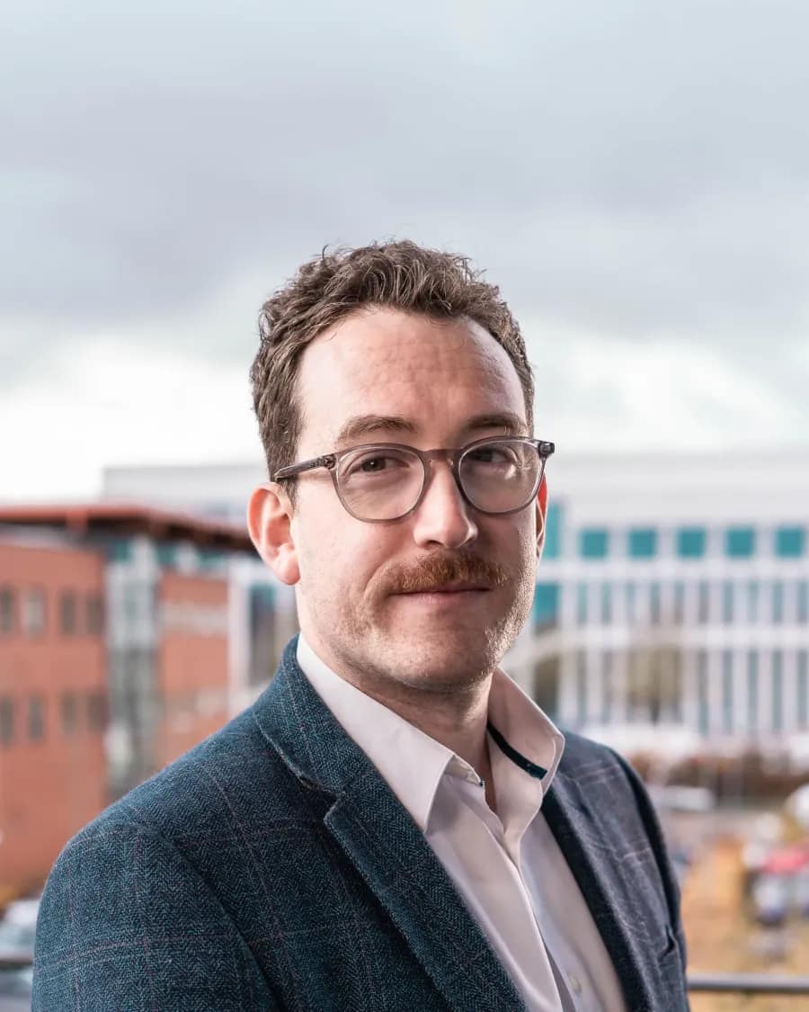 Professional LinkedIn headshot, University of Cambridge by Immortal Photography